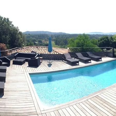 Valrossa Villa *